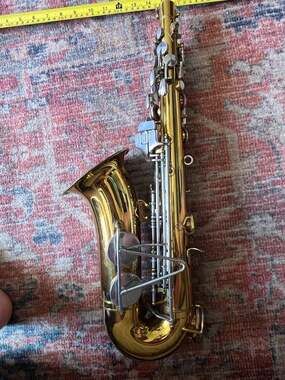 King Cleveland 613 Alto Saxophone no neck or case